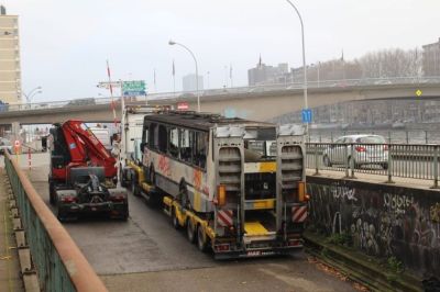 évacués  les «bus fantômes» tunnel a Liège